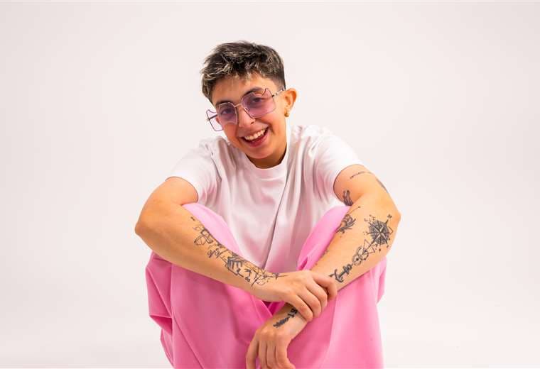 De la medicina al micrófono: “Tuti”, la joven que transformó su aislamiento en un álbum