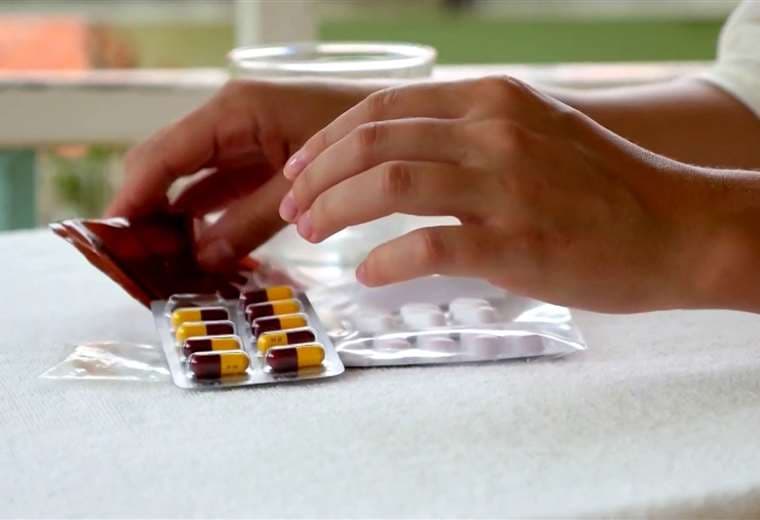 Nuevo requisito: receta digital será obligatoria para antibióticos y antivirales