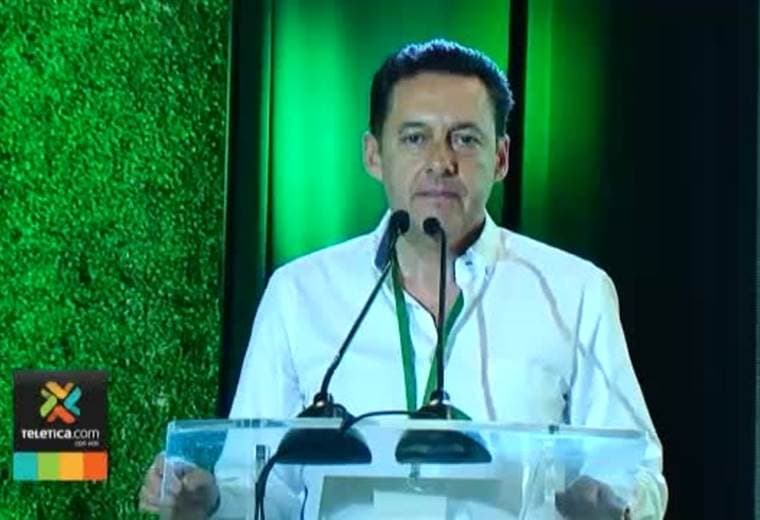 Por primera vez en su historia candidatos del PLN a diputados firmaron un compromiso ético