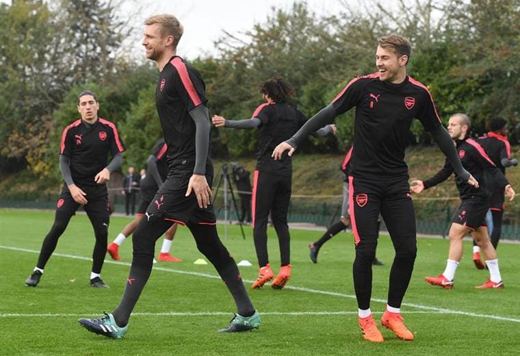 Arsenal busca sellar su pase a octavos de la Europa League.