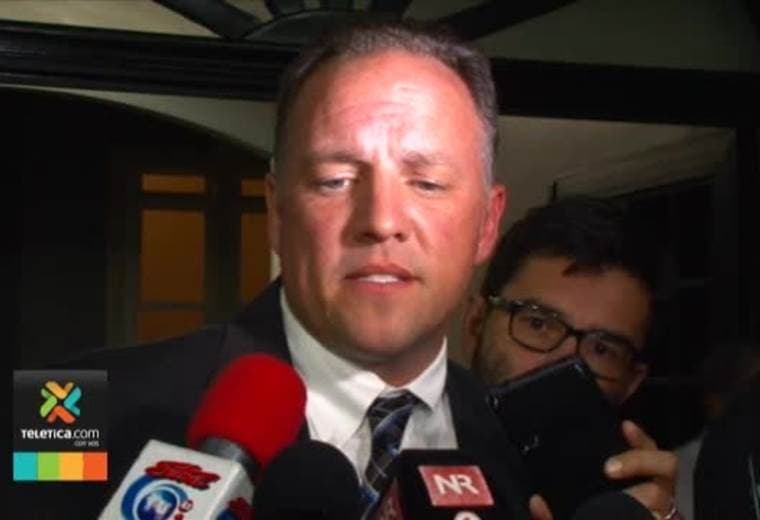 David Patey habla de candidatura de Celso Gamboa