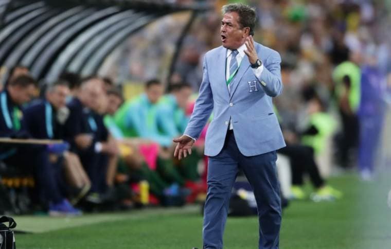 Jorge Luis Pinto, técnico de la Selección de Honduras |FIFA.com