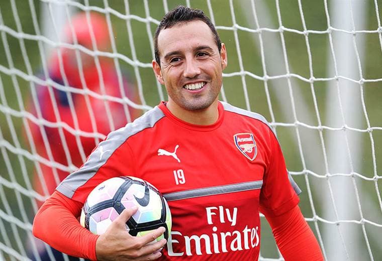 Santi Cazorla, volante español del Arsenal. 