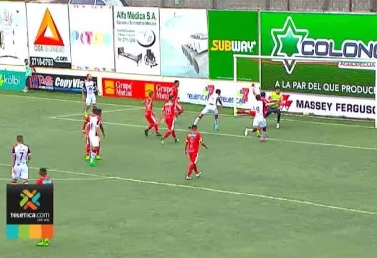 Julio Cascante volverá a la alineación titular del Saprissa