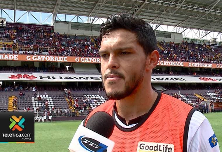 Luis Ángel Landín anda encendido y volvió a aparecer en el momento justo para el Herediano
