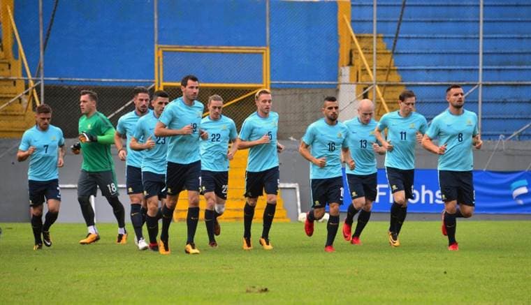 Australia entrenó este martes en el estadio Francisco Morazán.|AFP