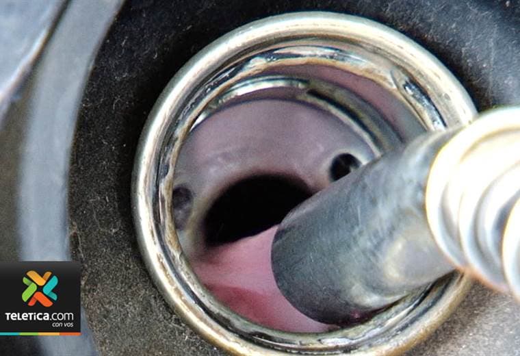 Recope solicita rebaja en precio de los combustibles