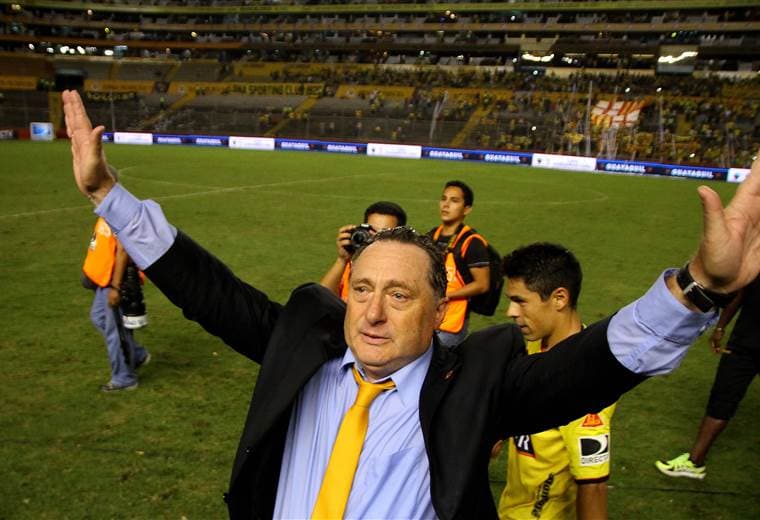 Rubén Israel, técnico uruguayo de 62 años. Wikicommons