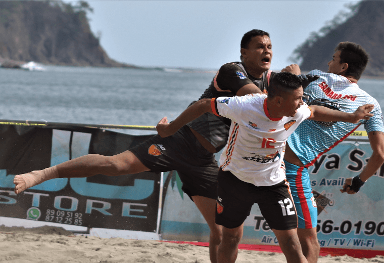 Punta Leona y Sámara definirán a los finalistas del fútbol playa.|DT Comunicación.