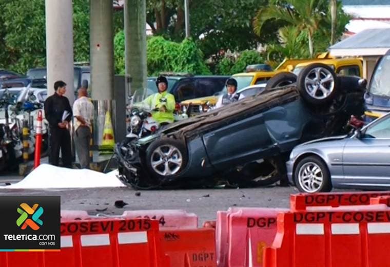 Cámara capta el momento exacto del mortal accidente en la rotonda de Zapote