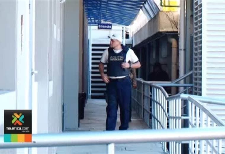 Juan Carlos Bolaños estará tres días en la clínica de la Unibe en Tibás tras cirugía en una rodilla