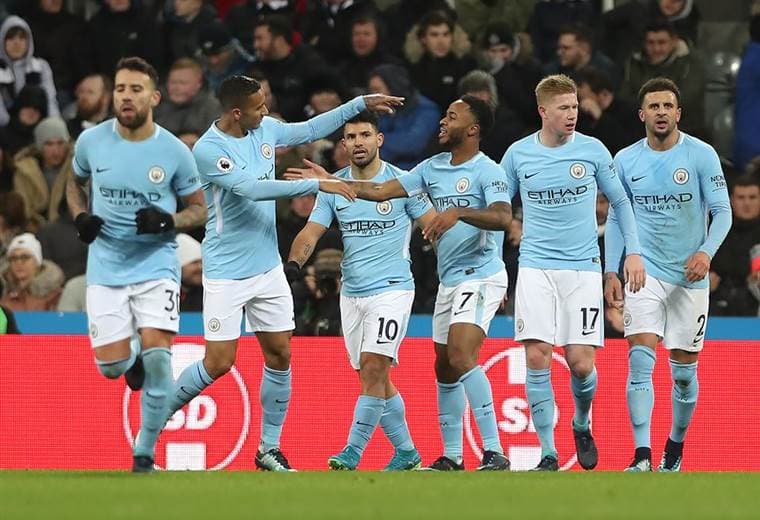 Manchester City celebra una nueva victoria en la Premier League. 