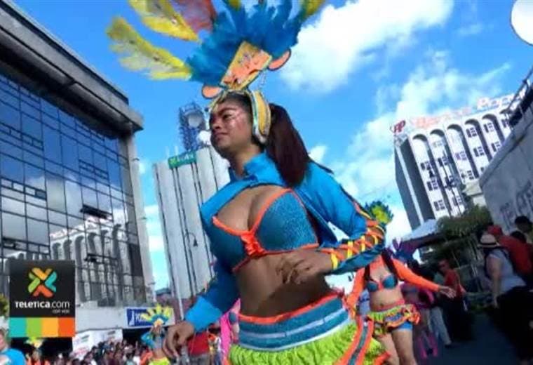 Carnaval de San José dejó música, baile y mucho color