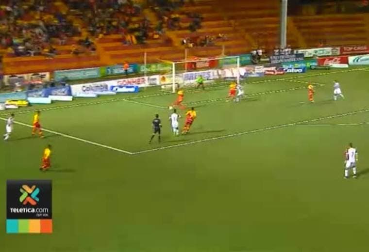 Carlos Watson alabó el esfuerzo y capacidad de su equipo ante Herediano