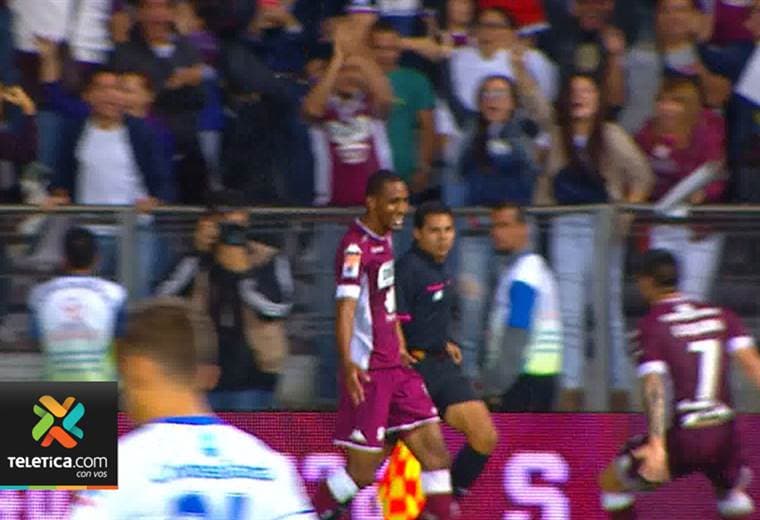 Jerry Bengtson se ganó a la afición del Saprissa con su anotación