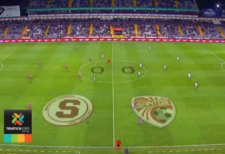 Saprissa afronta cuatro fechas claves en lucha por el liderato