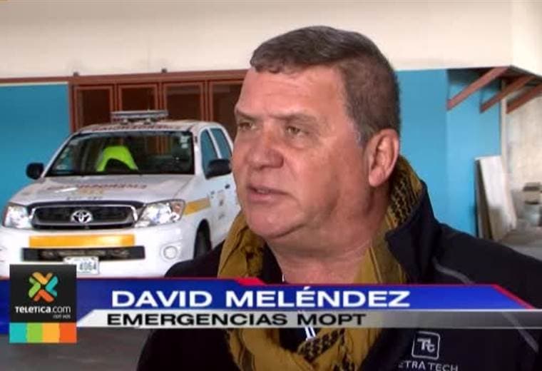 Ruta 32 fue cerrada de nuevo de forma preventiva para evitar accidentes por caída de material