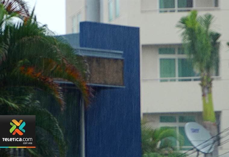 Lluvias continuarán durante este viernes y parte del sábado