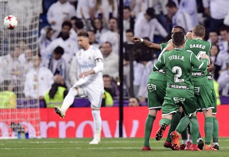 Leganés celebra el gol ante el Real Madrid por la Copa del Rey.|AFP