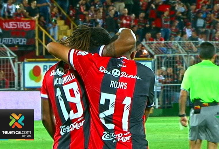 Roger Rojas y Jonathan McDonald llegan aliados al gol para el Clásico Nacional 