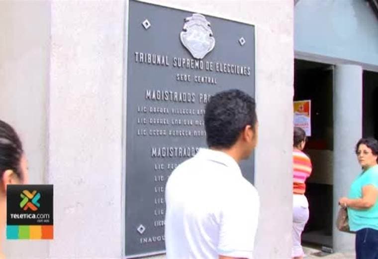 Federación evangélica dice que no puede obligar a pastores a no hablar de política a sus feligreses