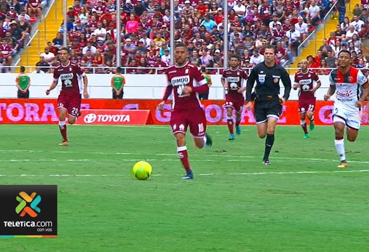 Marvin Angulo entró en la historia al anotar el gol más rápido en Clásicos