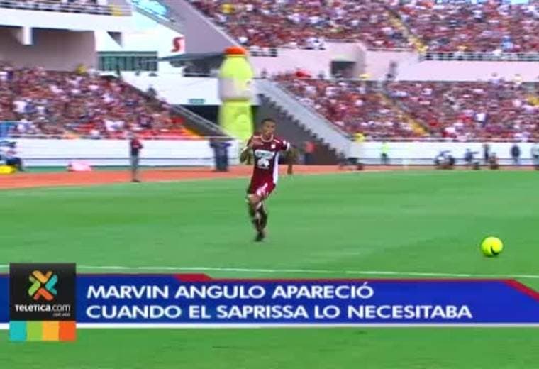 Marvin Angulo entró en la historia al anotar el gol más rápido en Clásicos