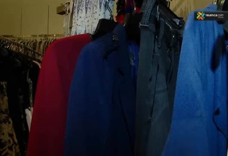 El secreto para combinar su ropa: las prendas básicas