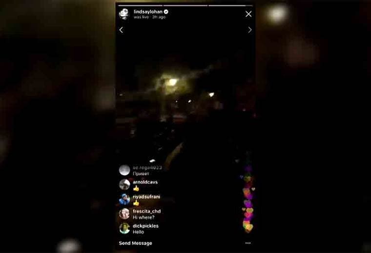 El controvertido video viral en el que Lindsay Lohan intenta separar a dos niños de sus padres