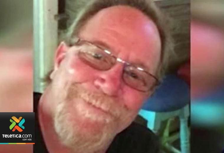 A estadounidense cuyo cuerpo apareció en Siquirres se le vio por última vez en un banco en Jacó