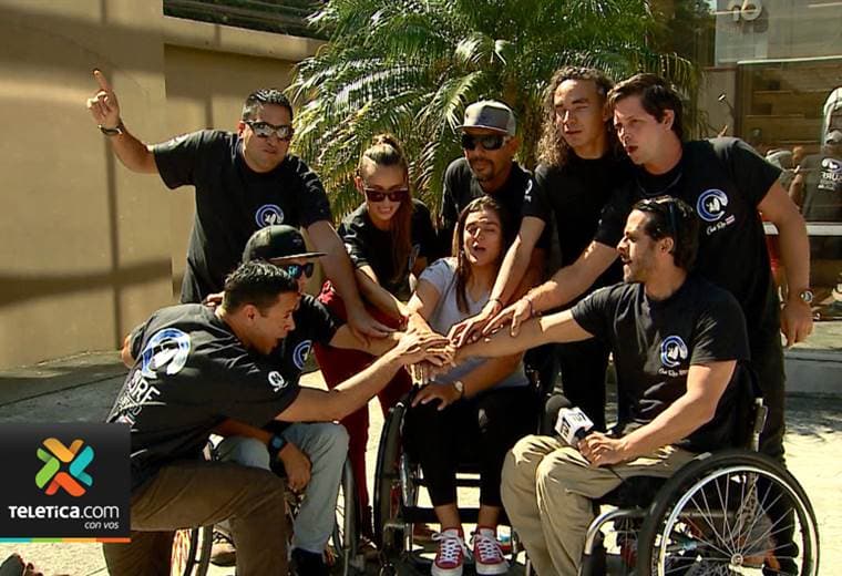 Selección de surf adaptado necesita de su ayuda para poder asistir al Mundial de la disciplina