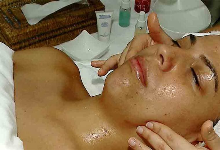 Conozca los beneficios del drenaje linfático facial