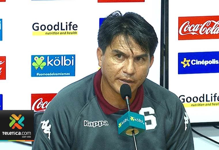 Vladimir Quesada comparó la mala racha del Saprissa con la que vive el Real Madrid