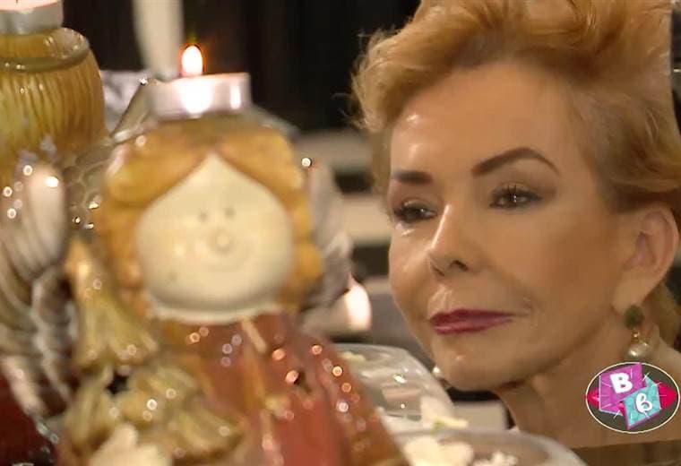 Seguidores de la periodista también levantan una súplica a la Virgen de los Ángeles y a la de Guadalupe. Todo esto luego de enterar de que a la comunicadora le entró una bacteria en su cuerpo.