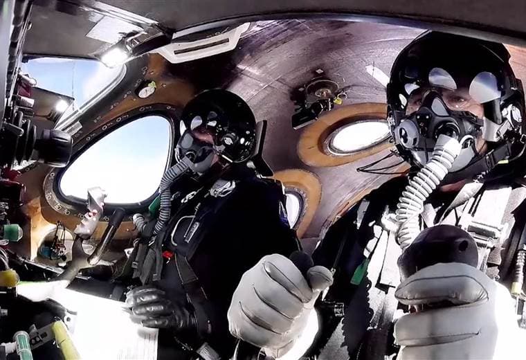 NASA analiza posibilidad de llevar turistas al espacio