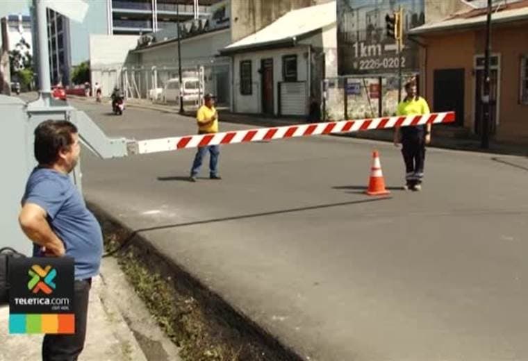No respetar nuevas barreras que se instalarán en cruces del tren podría causarle un daño a su carro