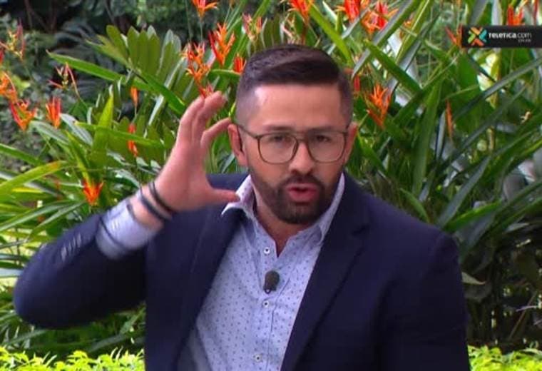 Sus problemas de tortícolis podrían darse por la forma en la que usted duerme