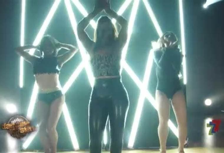 Cha cha - Keyla Sánchez y Michael Rubí