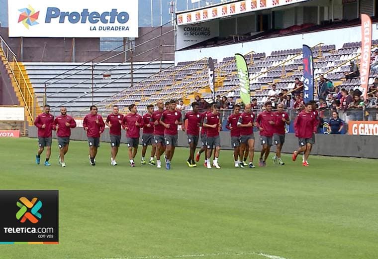 Vladimir Quesada tiene dos dudas en la alienación para el juego de este jueves