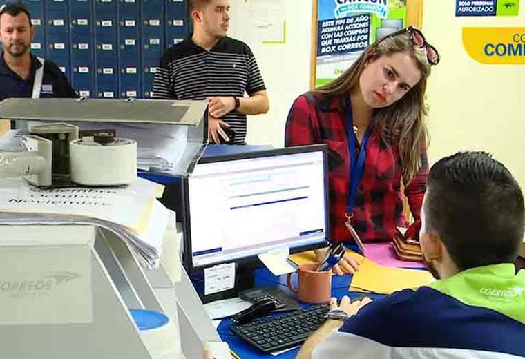 Correos simplifica trámites de solicitud y renovación de cédulas de residencia  