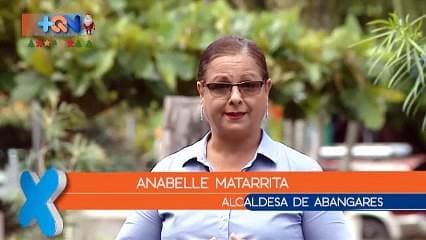 El distrito de La Sierra de Abangares es el pueblo minero del cantón, aquí decenas de familias aún dependen de la minería.   Los trabajadores pasan más de 12 horas bajo tierra con el objetivo de sacar cajuela llenas de oro.   ¿Quiere conocer una realidad tan antigua como la recolección de café y que también incluye a los ticos? Lo invitamos a disfrutar del siguiente reportaje.