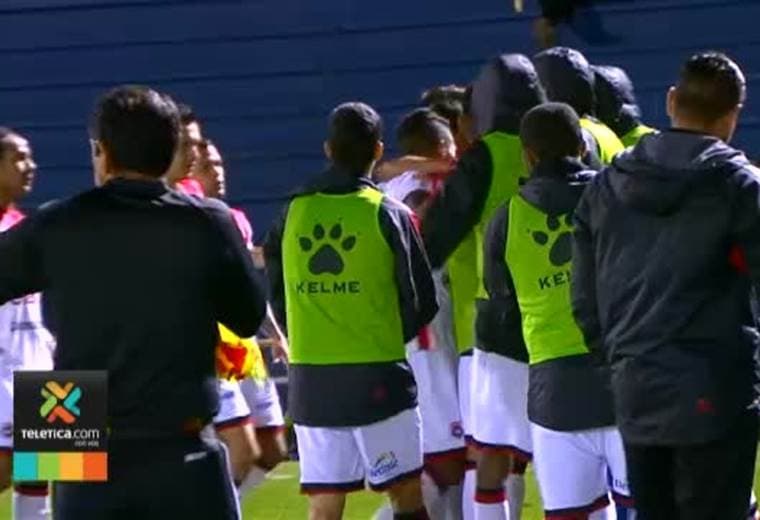 Alajuelense vuelve a acariciar un liderato luego de dos años