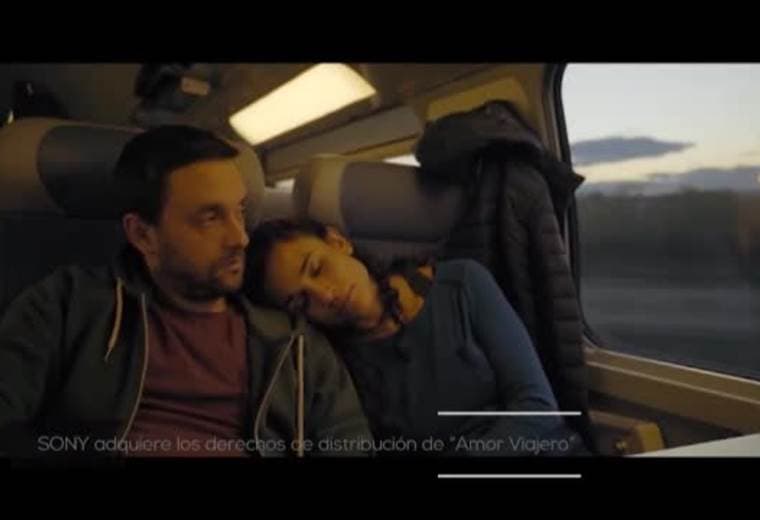 Las buenas noticias no paran para el cine nacional, pues Amor Viajero, la más reciente película del director Miguel Gómez (2017) ha sido adquirida por la gigante Sony para su distribución a nivel latinoamericano.