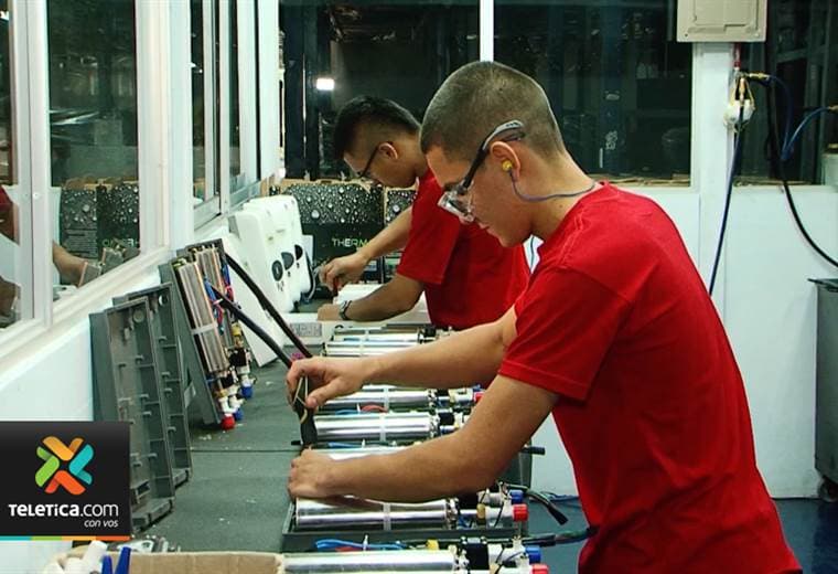 Economía creció poco en el 2017 según datos del Central