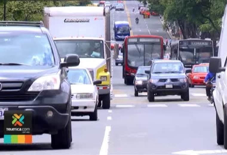 Tránsito multó a 872 choferes en 2017 por no llevar silla de menores