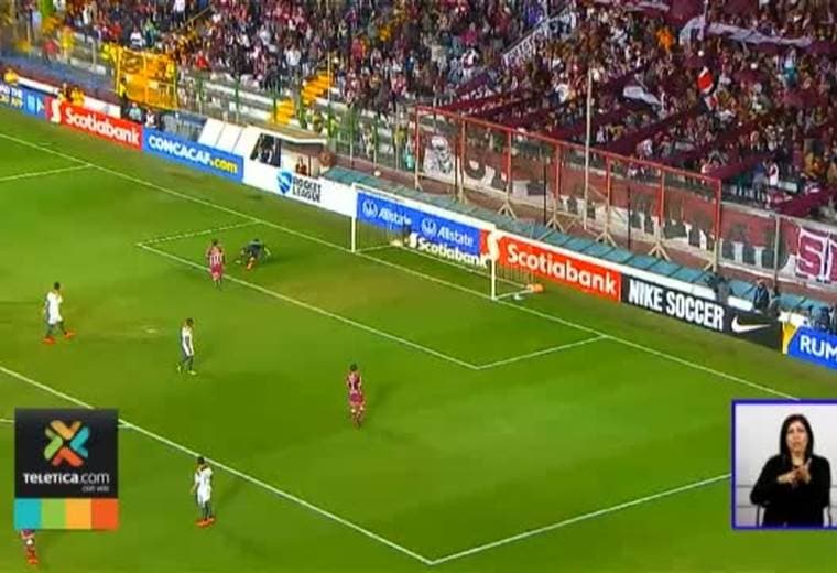 Los sonados fichajes del Saprissa no bastaron para la competencia internacional