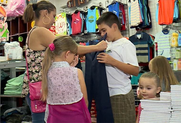 Le damos tips para que haga más fácil el paso de su hijo del kínder a la escuela