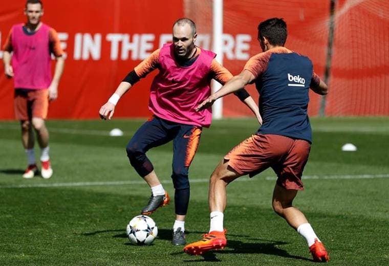 Andrés Iniesta, volante y capitán del FC Barcelona. 