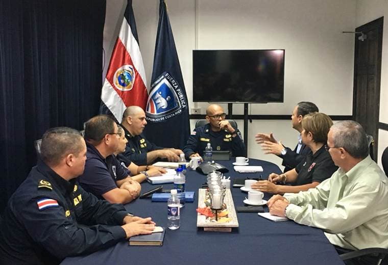 Directivos de Alajuelense se reunieron con los de la Fuerza Pública |Fabián Borbón. 