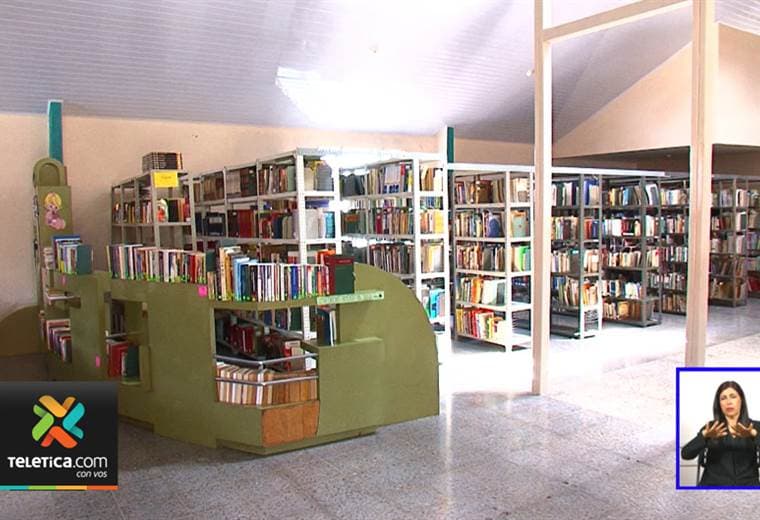 Biblioteca municipal de Grecia fue remodelada por completo